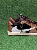 Tênis Air Jordan 1 Low x Travis Scott “Dark Mocha”