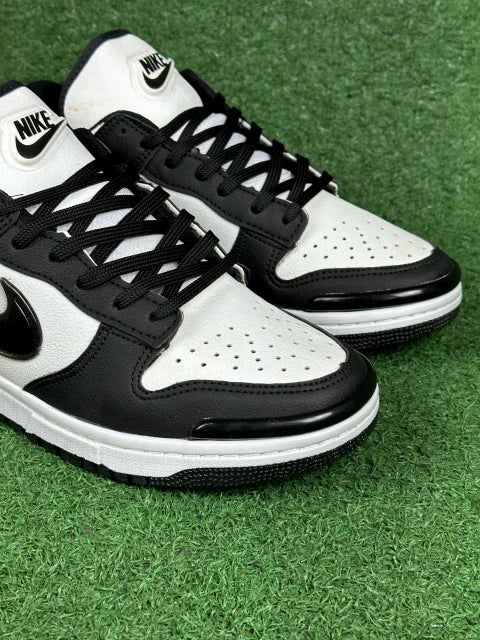 Tênis Nike SB Dunk Twist “Panda”